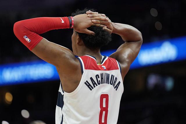 4年2.08亿美元！穆雷与掘金达成提前顶薪续约